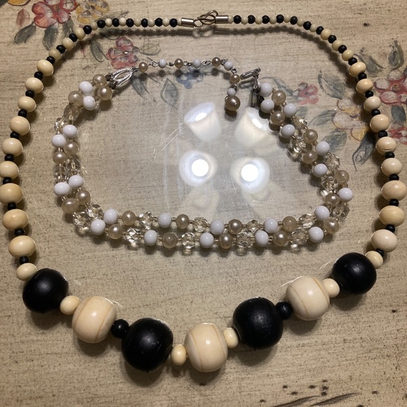 Necklaces - Bundle of 2 - Picture 3 of 3